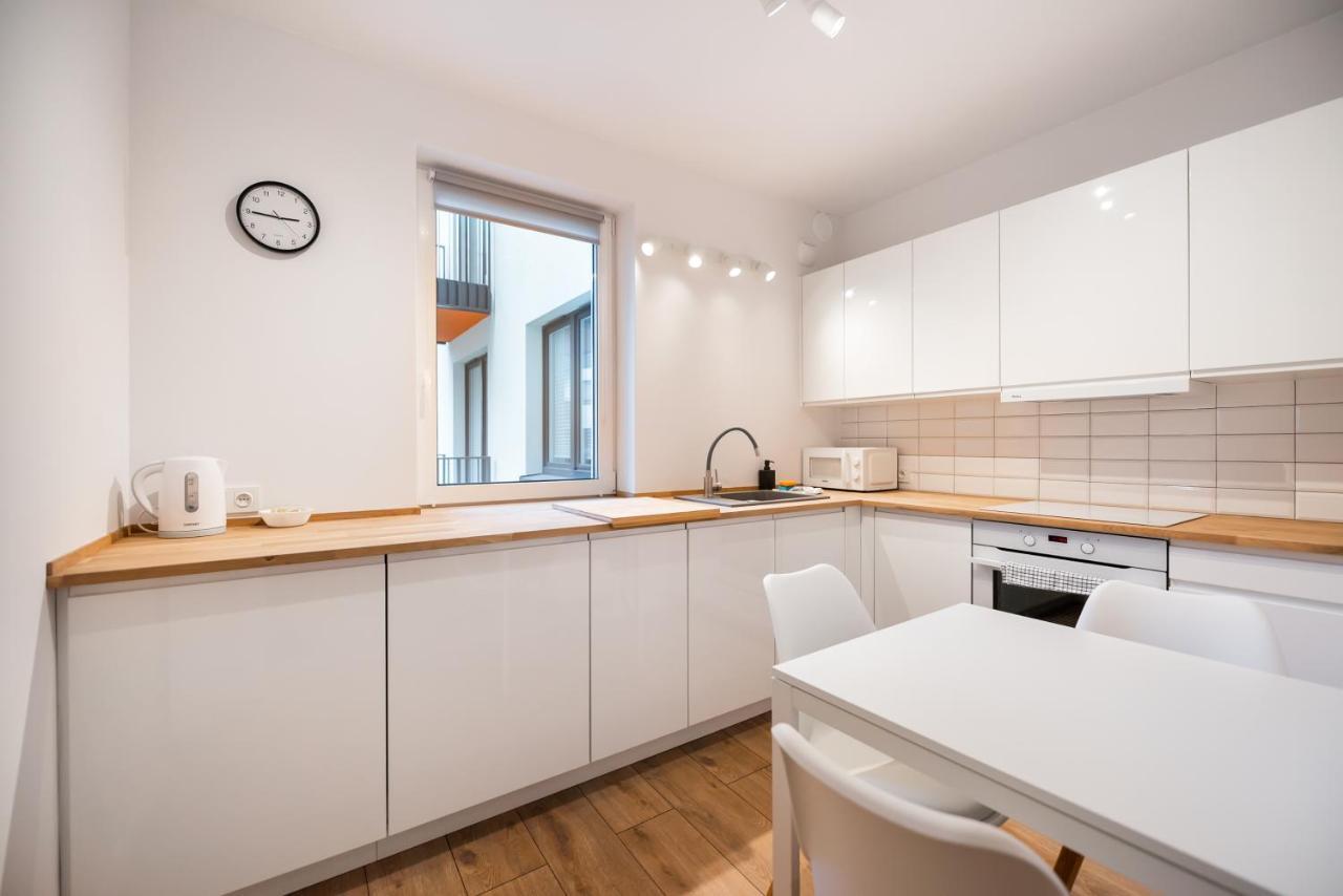 Develia Mala Praga Charming Studio Варшава Екстериор снимка